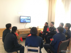 恰库尔图超限检测站收看了庆祝大会、阅兵仪式和群众游行