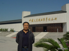 心中的叔叔