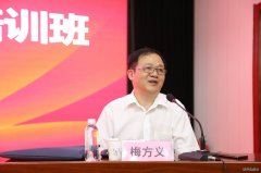 倾力打造“重使命、有情怀”的通讯员队伍