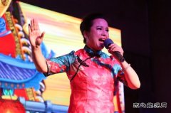河南英皇体育义煤公司千秋煤矿：消夏晚会乐趣多