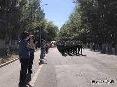 哈巴河执法大队：欢送退役老兵光荣返乡 珍重，老兵！