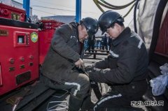 小峪煤业公司：奋战“冲刺季” 不遗余力保安全