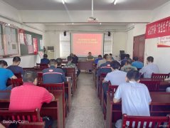 双龙公司：机电科迅速传达贯彻淮北矿业集团下半年工作会议精神