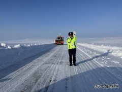 哈巴河执法大队：我为群众办实事，除雪保畅保安全