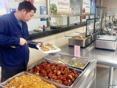 陕西中能煤田有限公司：吃啥班中餐，职工说了算
