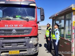 富蕴执法大队：强化联合执法，严查超限运输保畅通